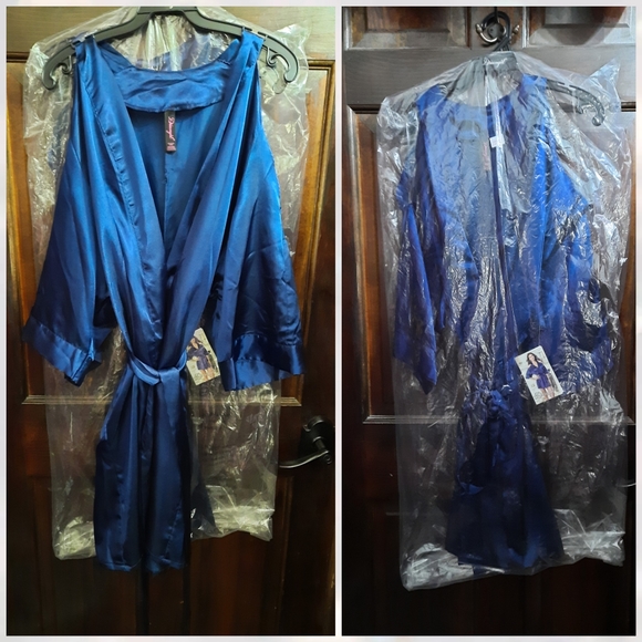 Cold Shoulder Blue Satin Robe - Picture 2 of 3